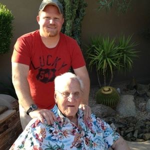 Meet your Posher, Casey